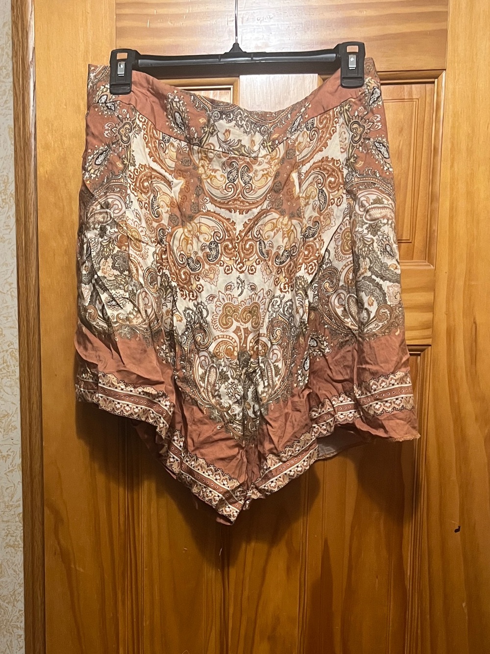 H&M Paisley High-Waist Shorts in Rust and Cream